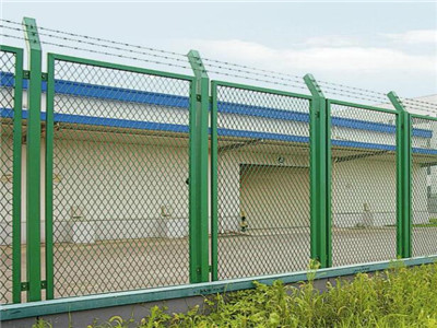 保稅區(qū)圍墻護欄